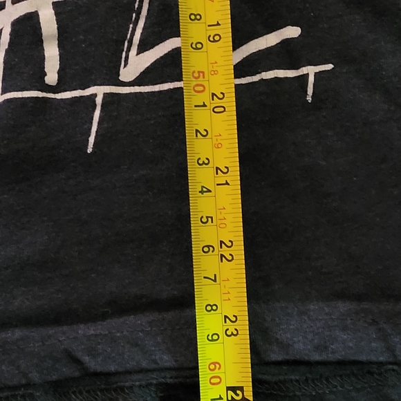 3/$50 Pink Floyd women's szM short sleeve band T. Navy blue - Picture 7 of 7